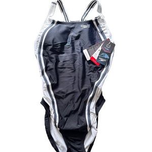 Speedo Hydro Bra Racerback Size 8